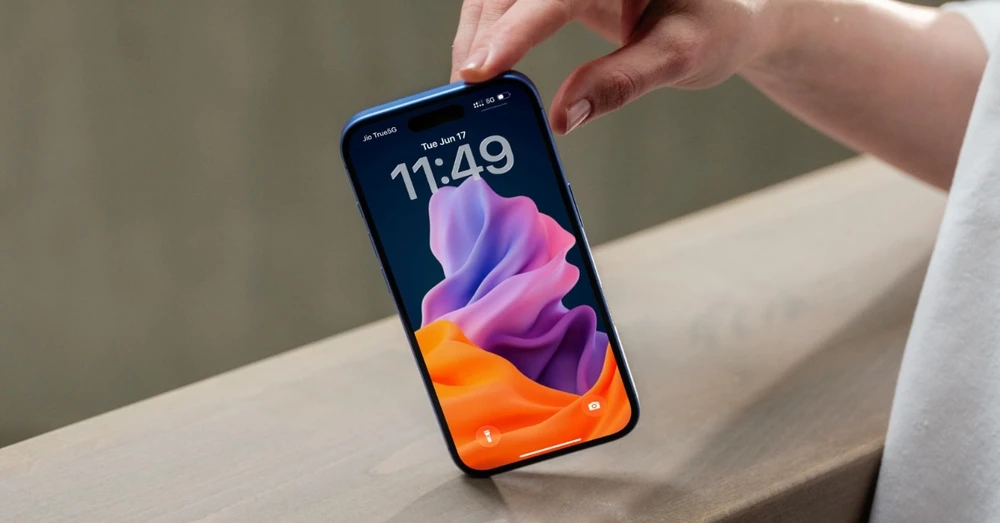 Cách tạo hình nền 3D trên iOS 26 cực đơn giản, nhanh và đẹp mắt!