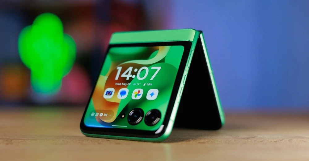Đánh giá Motorola Razr 2025: Mẫu điện thoại gập tầm trung đáng cân nhắc!