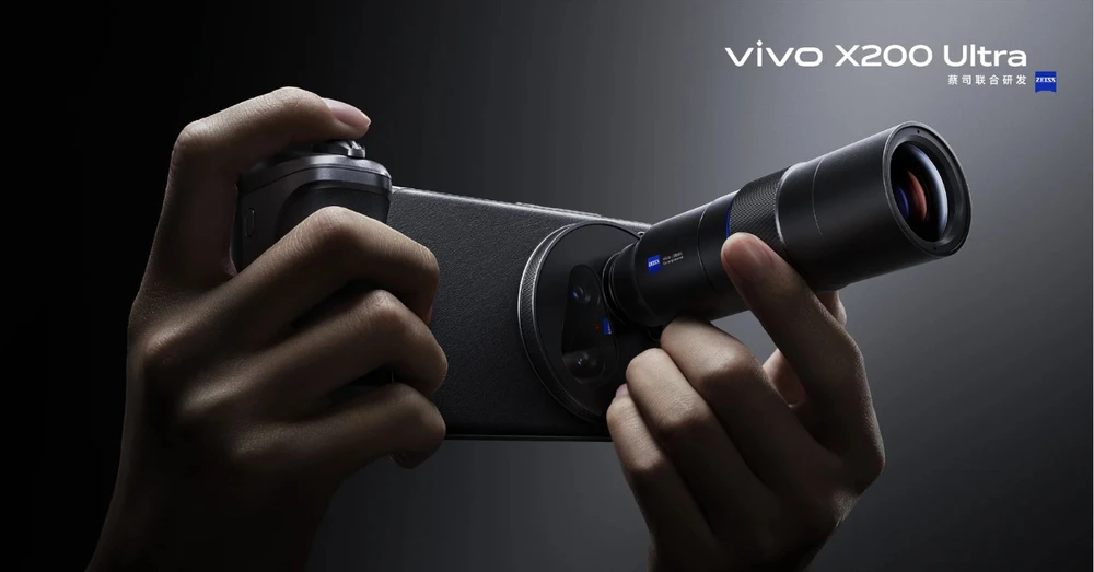 Camera thứ tư của Vivo X200 Ultra được tiết lộ: Ống kính siêu tele 200mm có thể tháo rời!