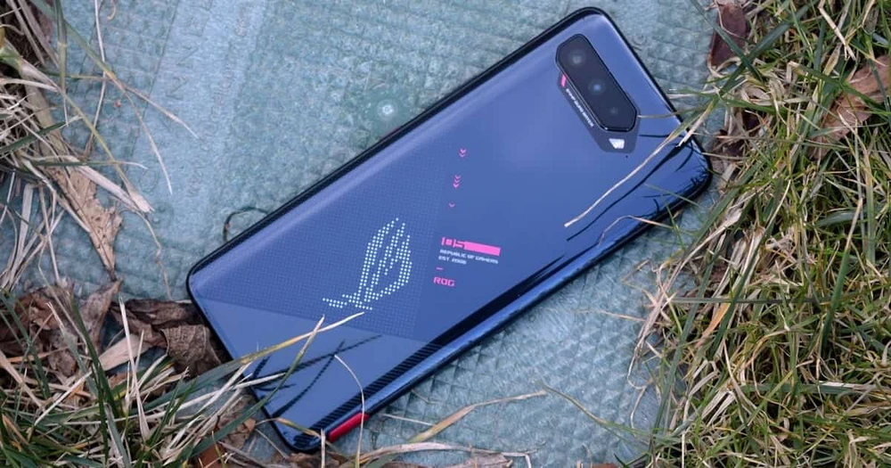 So sánh Asus ROG Phone 5 và Xiaomi Black Shark 4 Pro đâu là lựa chọn gaming tốt hơn