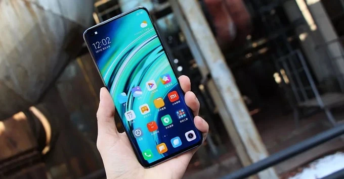 Trên tay Xiaomi Mi 10 Pro: Chip Snapdragon 865, 12GB RAM, Camera 108MP