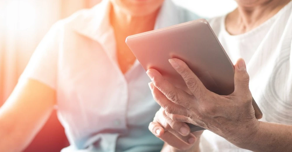 Nên mua iPad nào dành cho người lớn tuổi năm 2024?