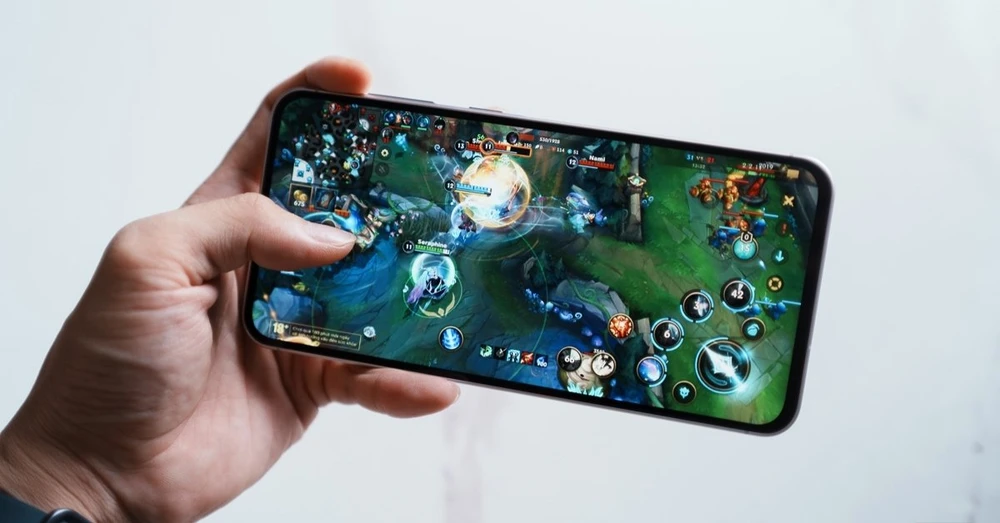 Điện thoại giá rẻ, cấu hình đỉnh, chiến game ngon giá dưới 8 triệu