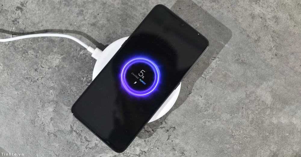 Top 4 smartphone sạc pin nhanh nhất hiện nay mà bạn không nên bỏ lỡ