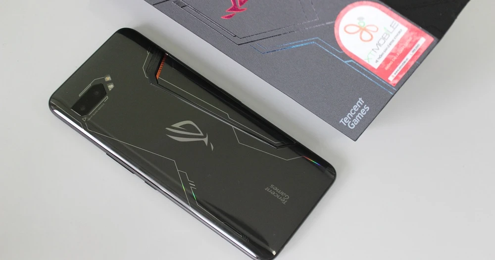 Đánh giá Asus ROG Phone 2 - Chiếc gaming phone đầu bảng hiện tại