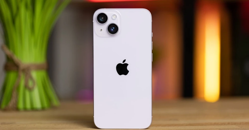 Đánh giá iPhone 14 năm 2026: Còn đáng mua? Giá từ 8,49 triệu