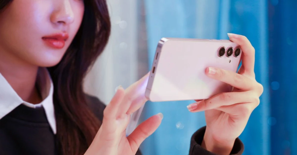 Samsung Galaxy A35 phù hợp với ai? Người dùng nào nên mua điện thoại?