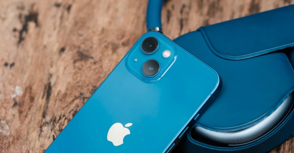 Đánh giá iPhone 13: Mẫu iPhone đáng mua nhất năm 2025!