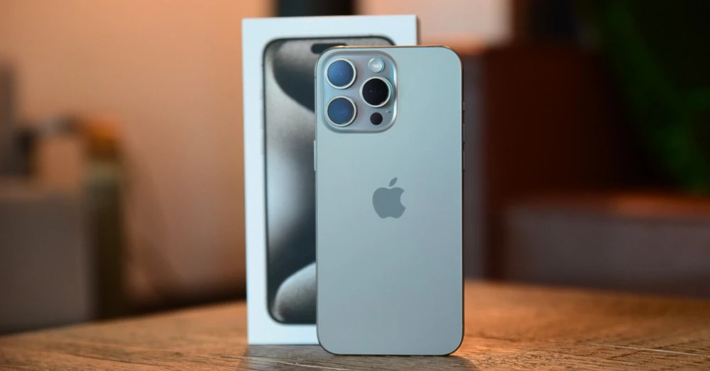 iPhone 15 Pro Max Quốc tế và iPhone 15 Pro Max VN/A có gì khác nhau