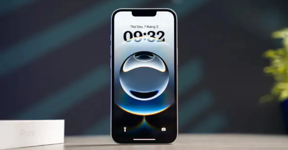Hé lộ ảnh render thiết kế của iPhone 17e với màn hình Dynamic Island, tương tự như iPhone 17