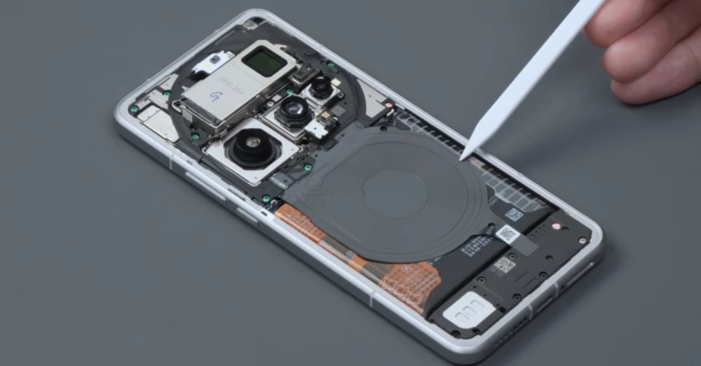 Chi phí sửa chữa Xiaomi 15 Ultra được công bố