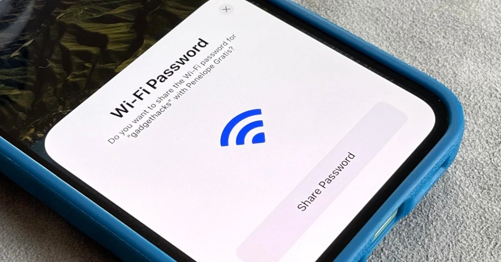 Cách chia sẻ Wi-Fi trên iPhone cho thiết bị khác cực đơn giản!