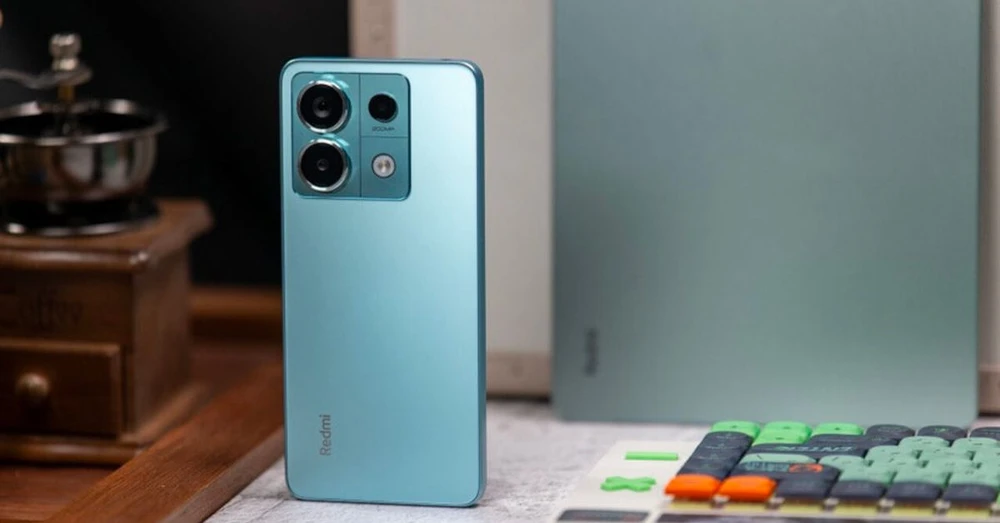 Trên tay nhanh Redmi Note 13 Pro: Thiết kế tuyệt đẹp, chip Snapdragon 7s Gen 2, camera 200MP, giá chỉ từ 4.9 triệu