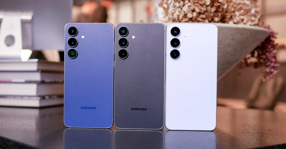 Galaxy S25 FE ra mắt: Pin 4.900 mAh, chip Exynos 2400, giá từ 16.69 triệu
