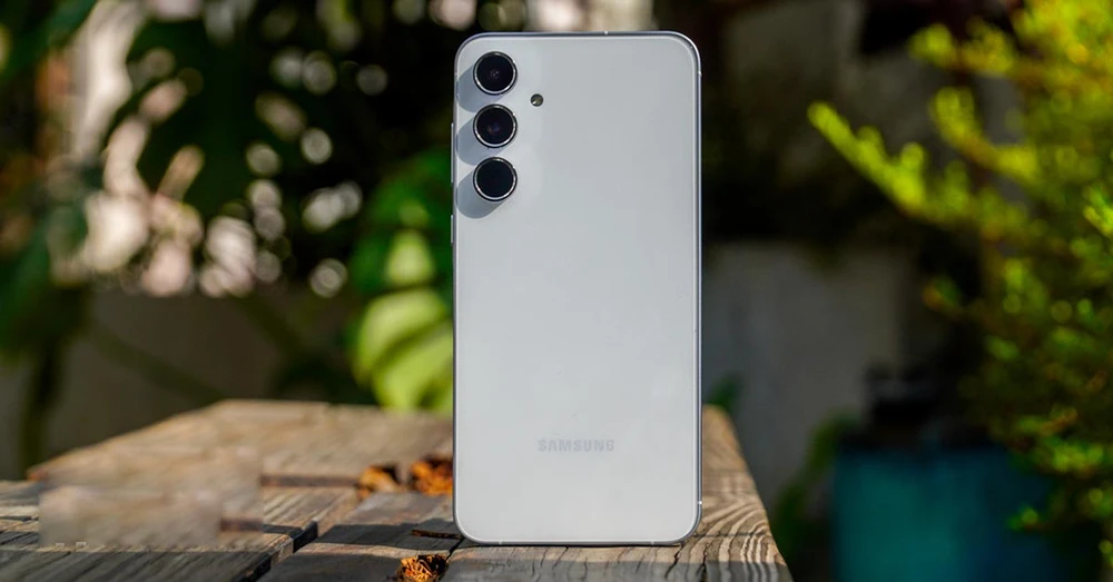 Đánh giá Samsung S24 FE: Phiên bản giá rẻ của S24 tiêu chuẩn!