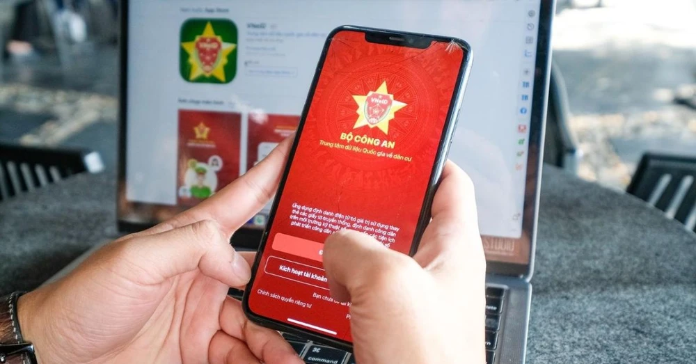 Hướng dẫn đổi số điện thoại đăng ký tài khoản VNeID tại nhà