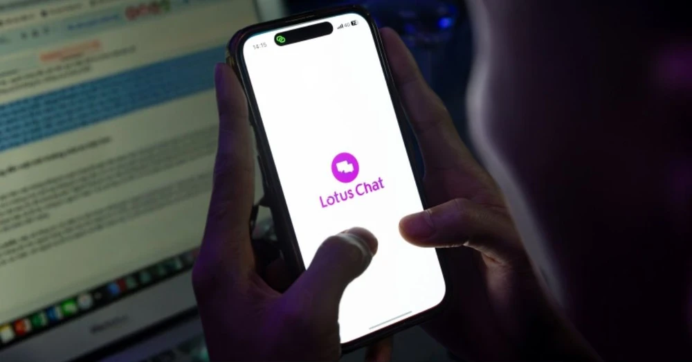 Lotus Chat là gì? Hướng dẫn cách tải và sử dụng Lotus Chat
