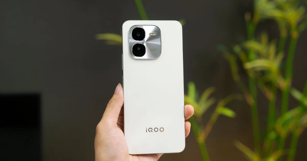 Top 7 điện thoại tầm giá 2 triệu tốt nhất hiện có tại XTmobile
