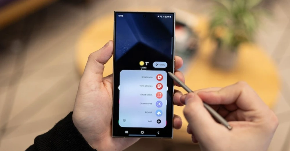 Top điện thoại Samsung có hỗ trợ bút cảm ứng S-Pen tốt nhất 2025