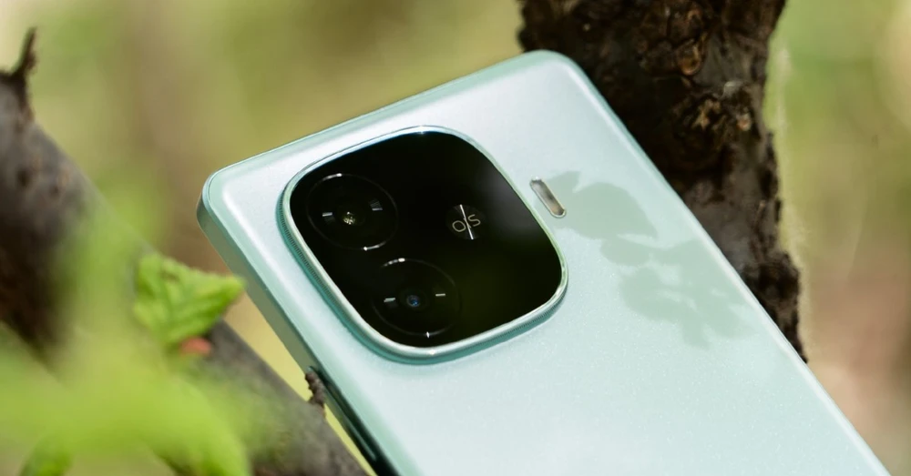iQOO Z9 Turbo Endurance chuẩn bị ra mắt với viên pin lớn 6.400 mAh