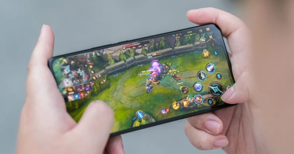 Top điện thoại cũ chơi game tốt nhất hiện nay, giá rẻ mà vẫn mượt