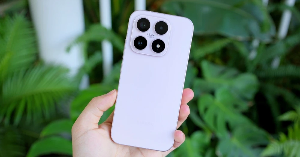 Mở hộp và trên tay Xiaomi 17: Smartphone 'nhỏ nhưng có võ', giá chỉ từ 16 triệu đồng!