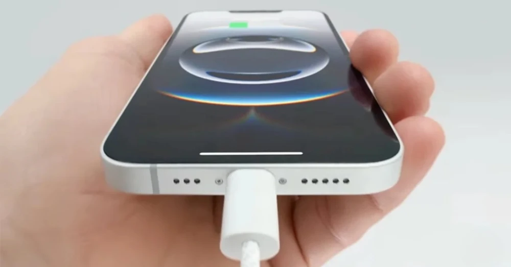 Apple giải thích lý do vì sao iPhone 16e không có MagSafe