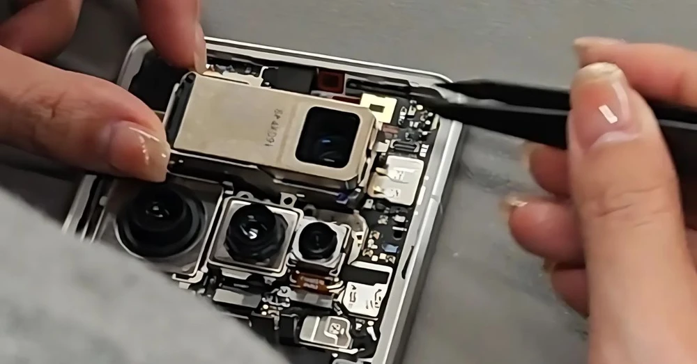 Xiaomi 15 Ultra lộ video tháo rời chính thức trước thềm ra mắt!