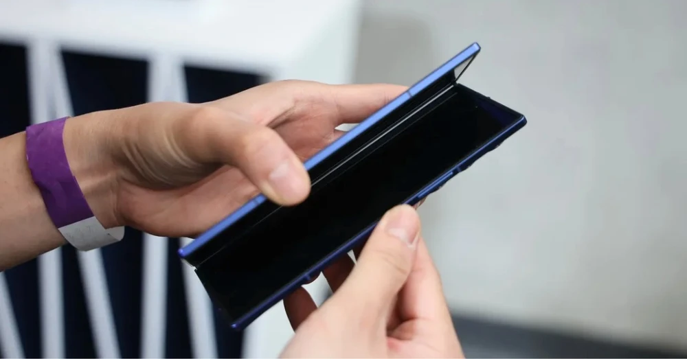 Số lần gập mở Galaxy Z Fold 7 sẽ phụ thuộc vào nơi bạn sống!
