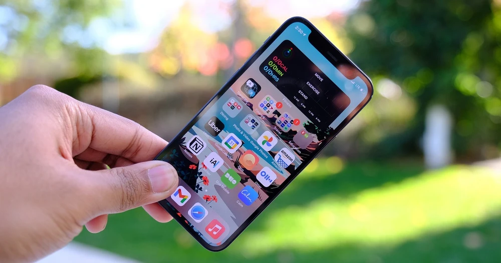 5 lý do iPhone 12 mini vẫn bị thất sủng tại Việt Nam dù giá đã giảm hơn 4 triệu so với lúc mới lên kệ