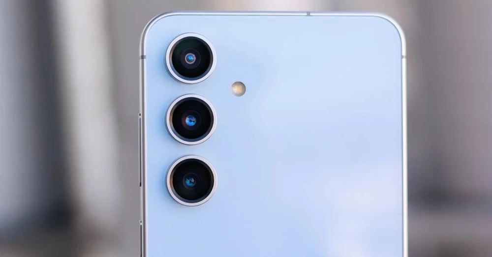 Camera Galaxy S25 FE có gì mới? Tất cả những gì bạn cần biết