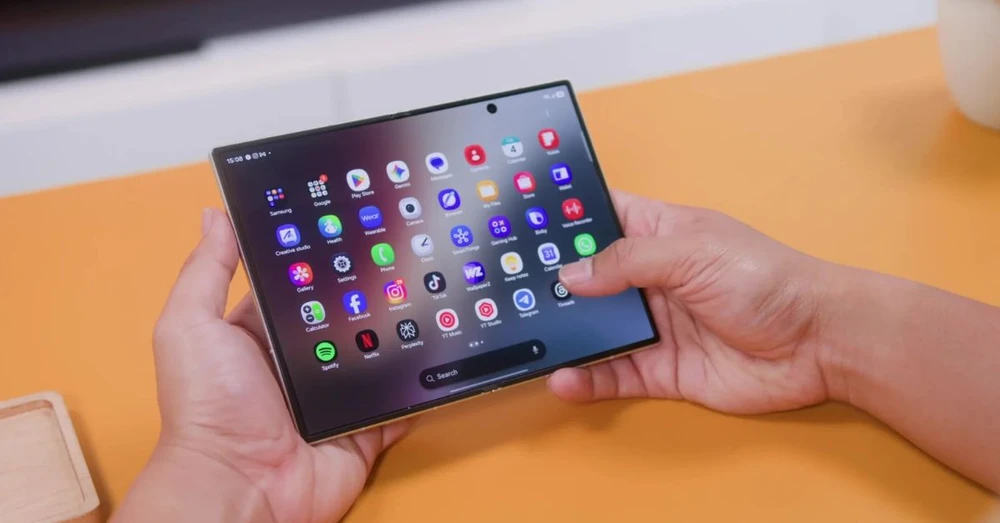 Top 8 cách tận dụng tối đa màn hình chính trên Samsung Galaxy Z Fold8