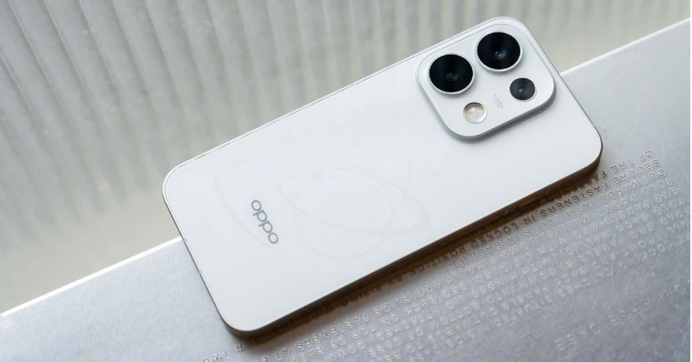 Đánh giá OPPO Reno16 Pro 5G: Camera 200MP, pin 6.700 mAh có đủ hấp dẫn?
