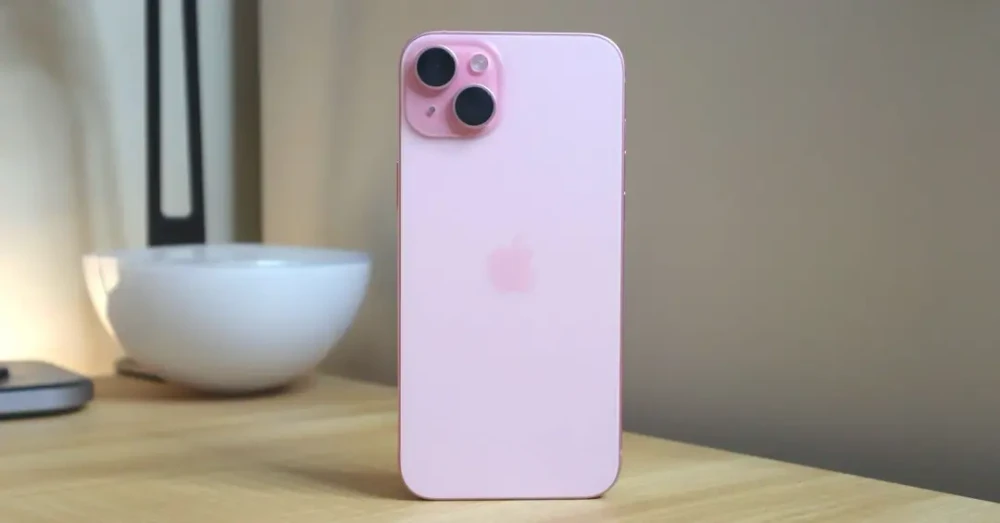 Đánh giá iPhone 15: Ưu nhược điểm và có còn đáng mua trong năm 2026?