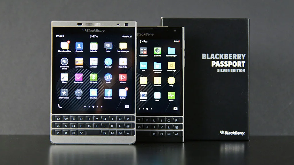 BlackBerry_PassPort