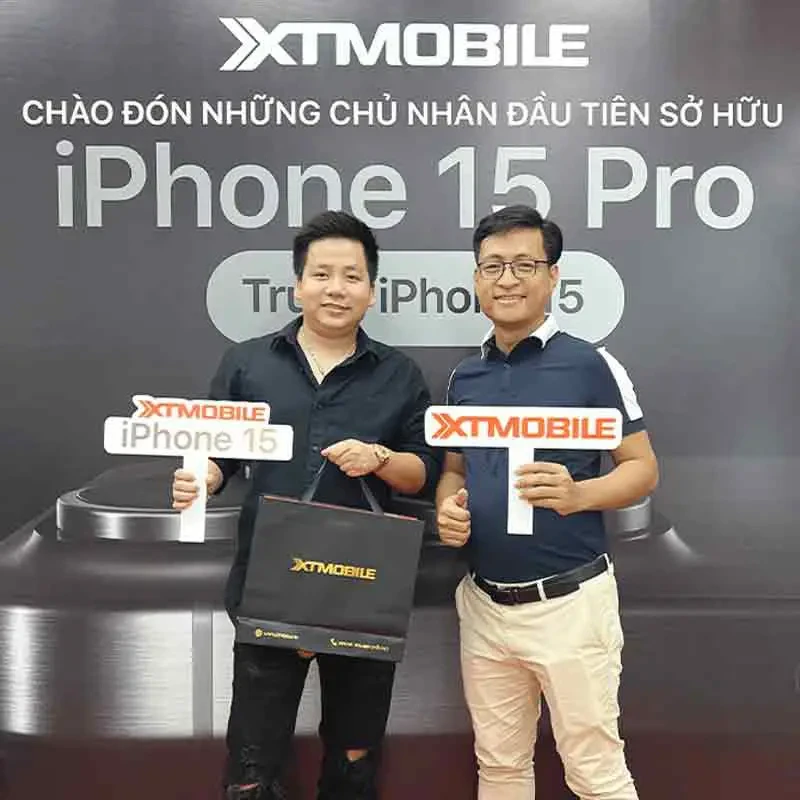 Youtuber Khoa Pug sở hữ iPhone 15 Pro