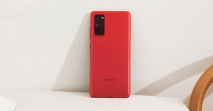 So sánh Galaxy Note 20 và Galaxy S20 FE: Nên mua điện thoại nào?
