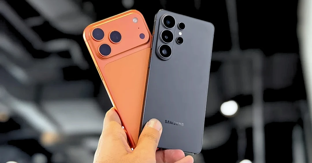So sánh Galaxy S26 Ultra và iPhone 17 Pro Max: Đâu mới là 'vua smartphone'?