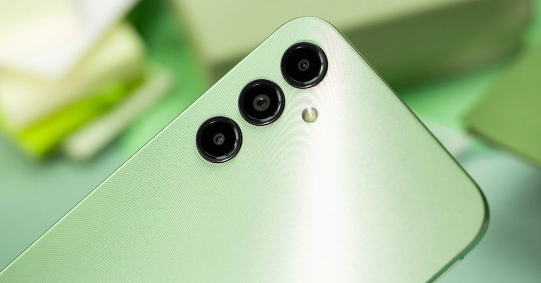 Galaxy M15 rò rỉ những thông tin đầu tiên: Pin 6.000mAh, thiết kế quen thuộc