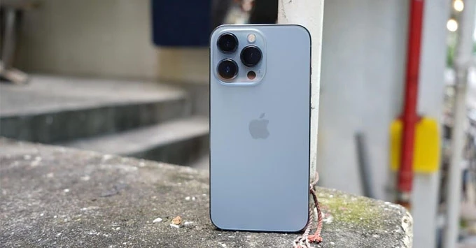 So sánh iPhone 13 Pro và iPhone 12 Pro Max: Đâu là lựa chọn tốt?