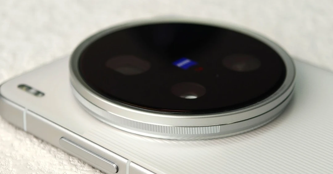 Vivo X300 Ultra có thể được trang bị cảm biến camera của Sony Xperia 1