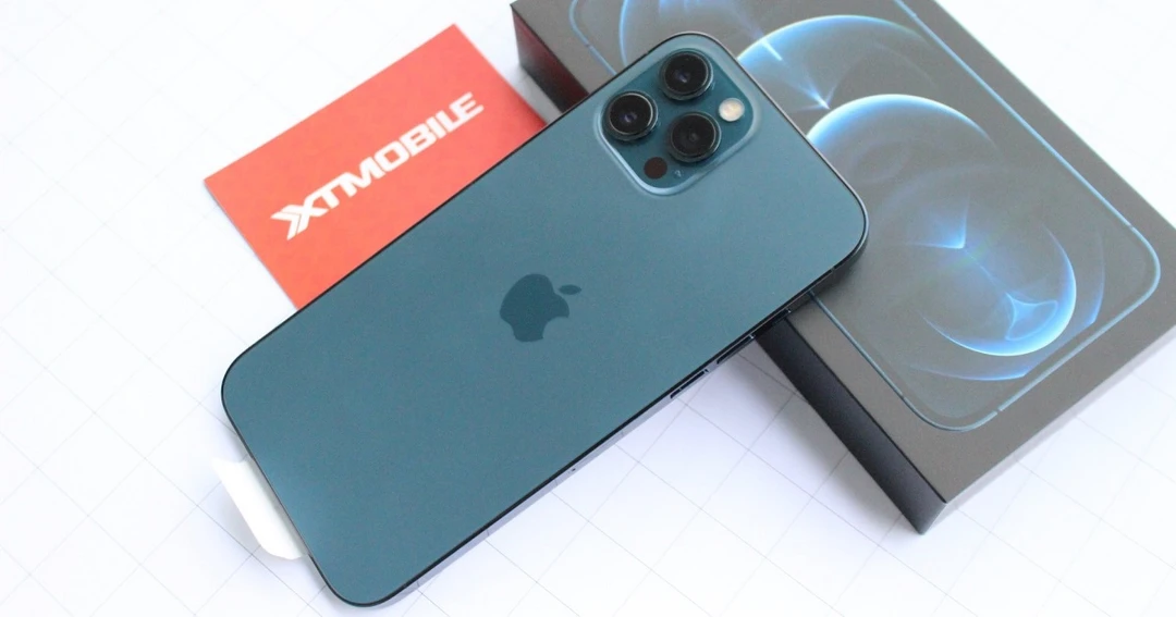 iPhone 12 Pro Max đang là phiên bản bán chạy nhất trong thế hệ iPhone năm nay, vì sao mức giá cao vẫn không làm chùn tay người mua ?