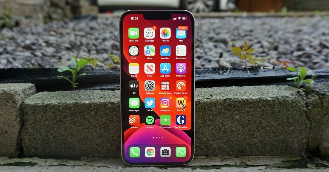Top kính cường lực iPhone 13 tốt nhất hiện nay, người dùng không nên bỏ lỡ