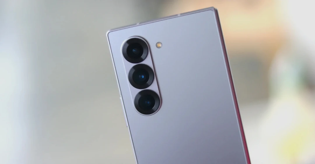 Galaxy Z Fold 7 lộ cụm camera lớn, hé lộ cảm biến 200MP cao cấp