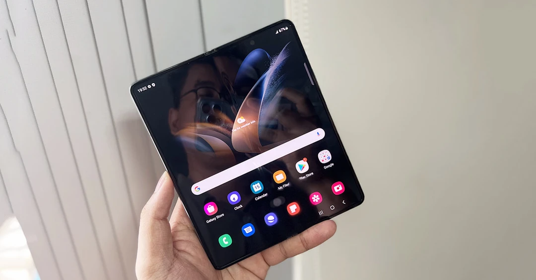 Trên tay Galaxy Z Fold 4: Smartphone màn hình gập cao cấp nhất hiện nay