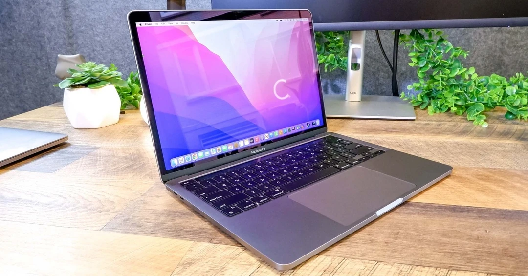 Đánh giá MacBook Pro M2: Hiệu năng vượt trội nhưng liệu có đáng nâng cấp?