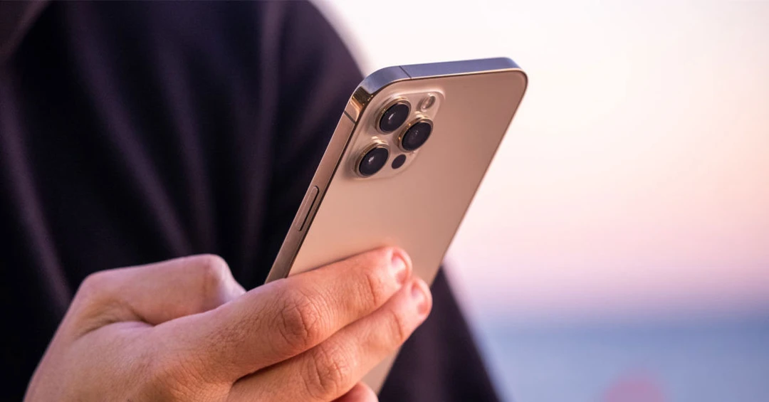 Sau 2 năm ra mắt, liệu iPhone 12 Pro Max có còn đáng mua hay không?