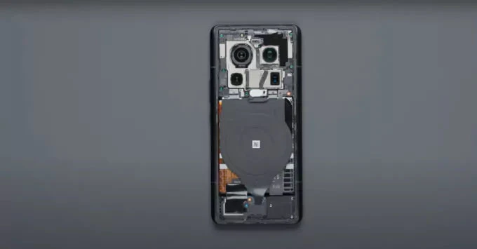 Mổ bụng Xiaomi 13 Ultra cho thấy cấu hình camera thật sự ấn tượng