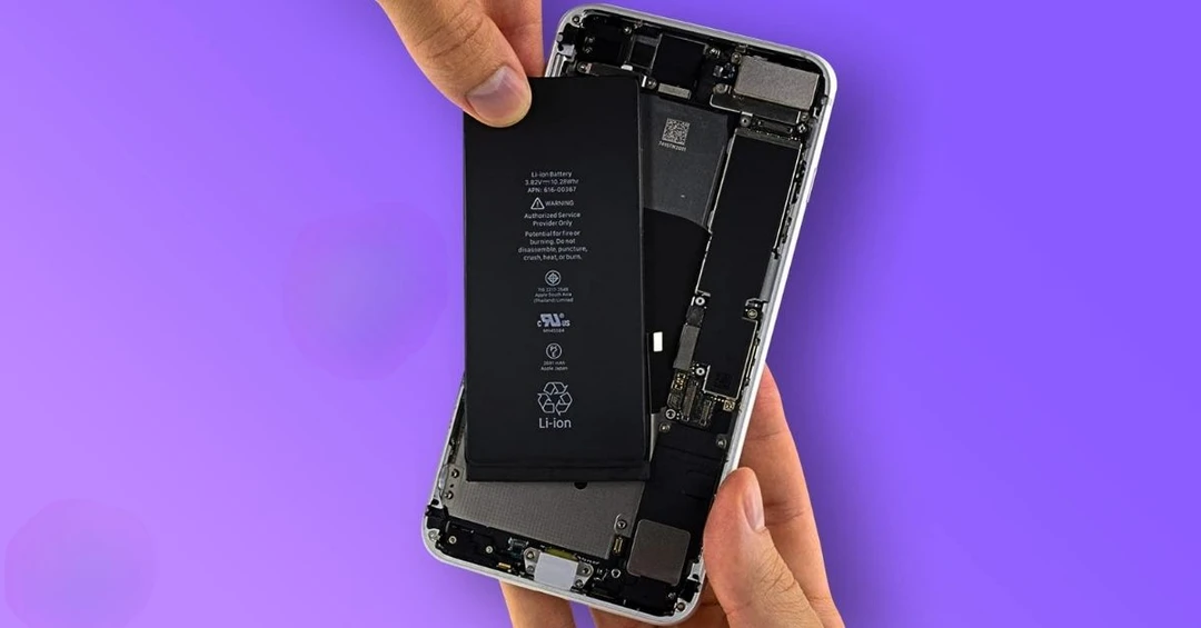 Có nên mua iPhone đã thay pin? Tìm hiểu ngay trước khi ra quyết định