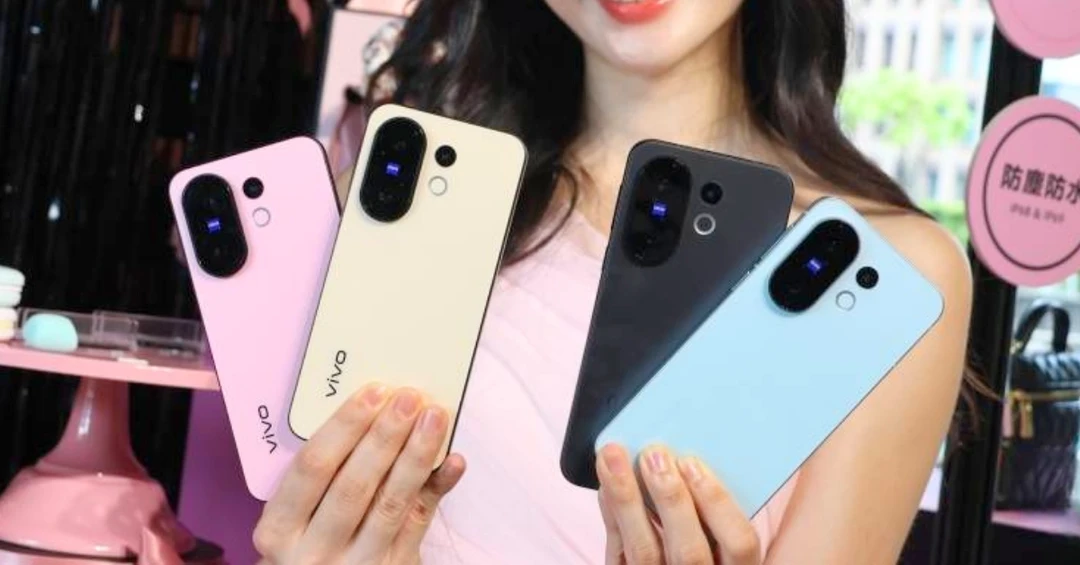 Vivo X200 FE ra mắt: Thiết kế mỏng nhẹ, pin 6.500 mAh với 3 camera 50MP